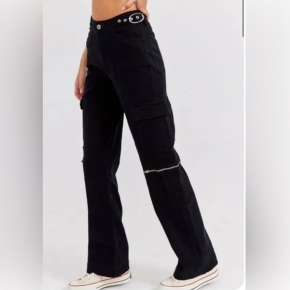 WeWoreWhat Black Utility Stretch Twill Denim Straight Leg Jean with Buckle - Picture 7 of 8